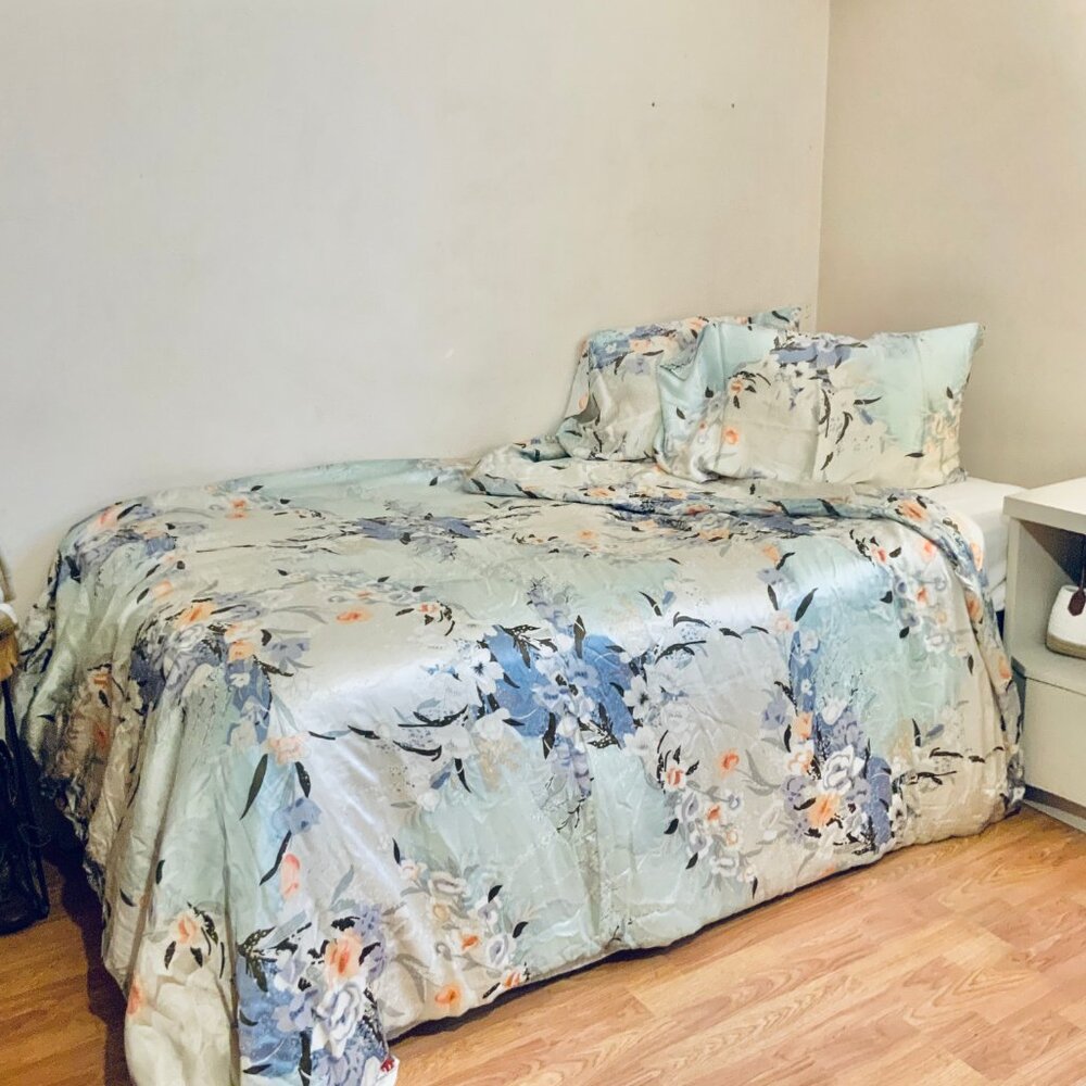 Antique Chinese Floral Silk Duvet Blanket with Two Matching Pillow Cases